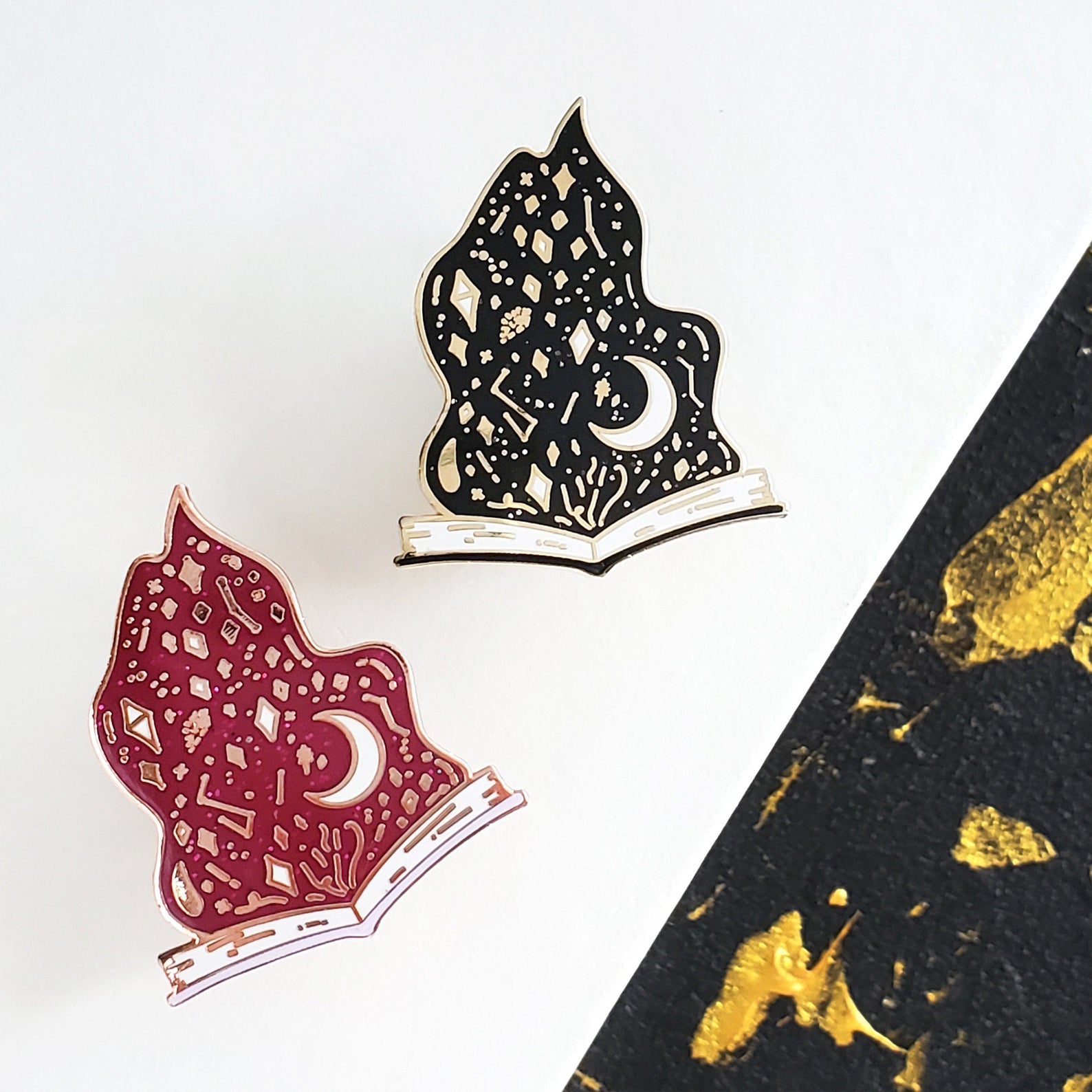 Books are Magic - Witchy Enamel Pin – IceyDesigns